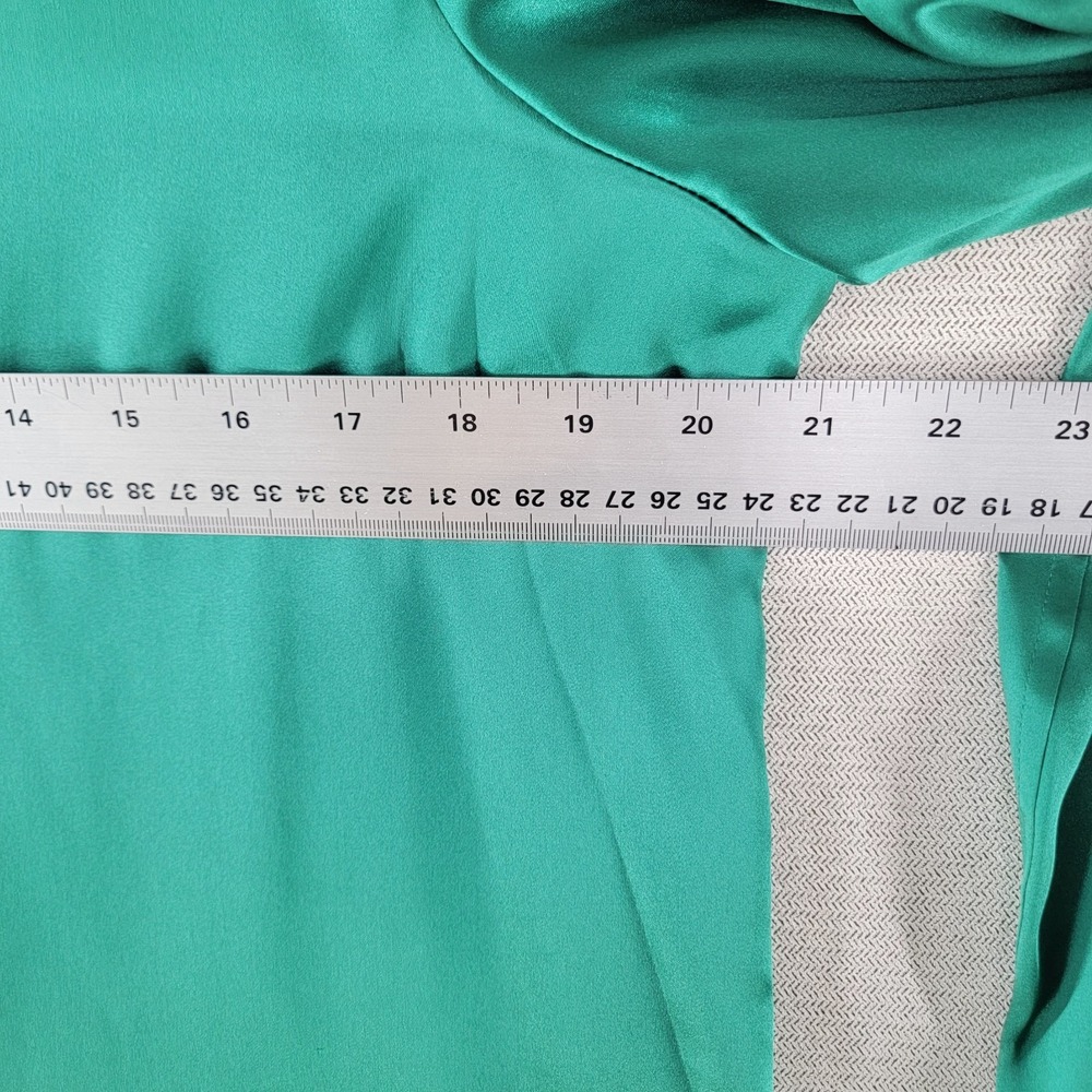 Talbots 100% Silk Top Kelly Green Slit Sleeve Blouse Womens 12 Petite Capsule - Picture 6 of 8